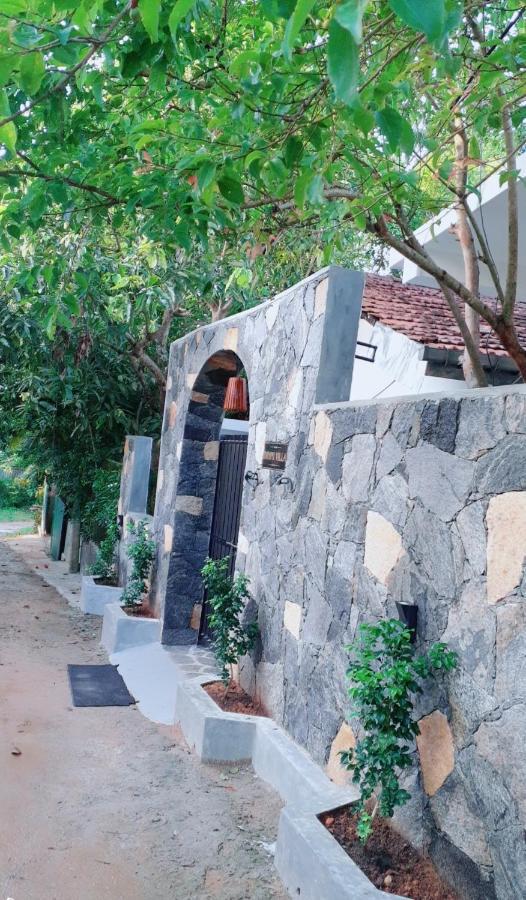 Dihini Villa อูนาวาตูนา ภายนอก รูปภาพ